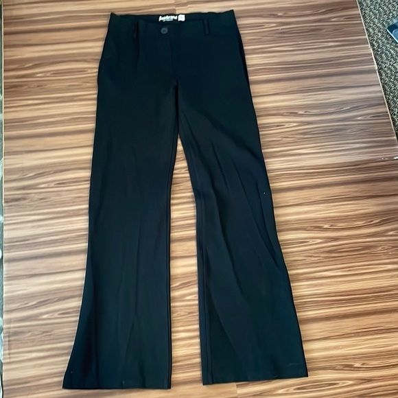 BETABRAND Pants Size Medium - Picture 1 of 8